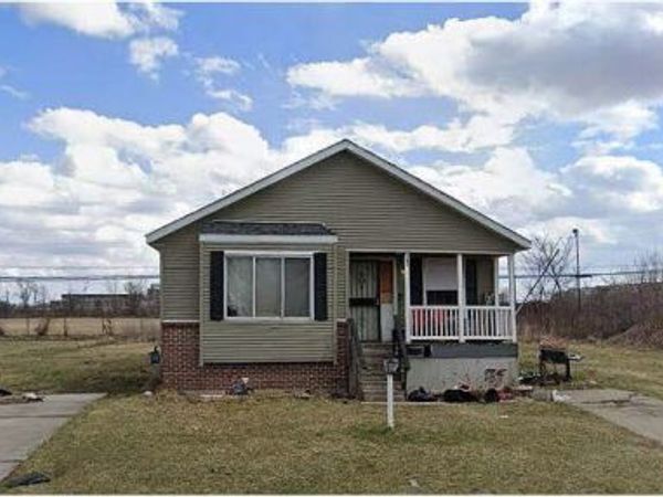 140 Ferris Street, Highland Park, MI 48203