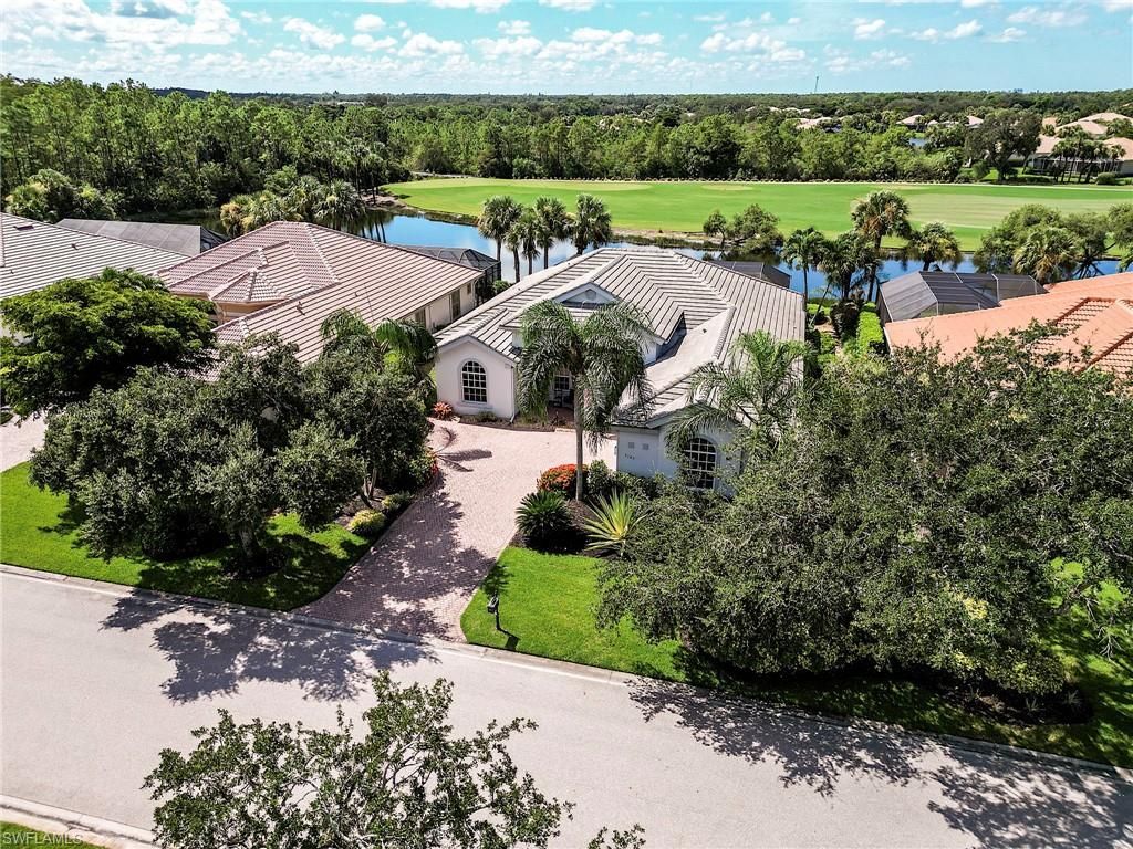 9185 Hollow Pine Dr, Estero, FL 34135 Photo