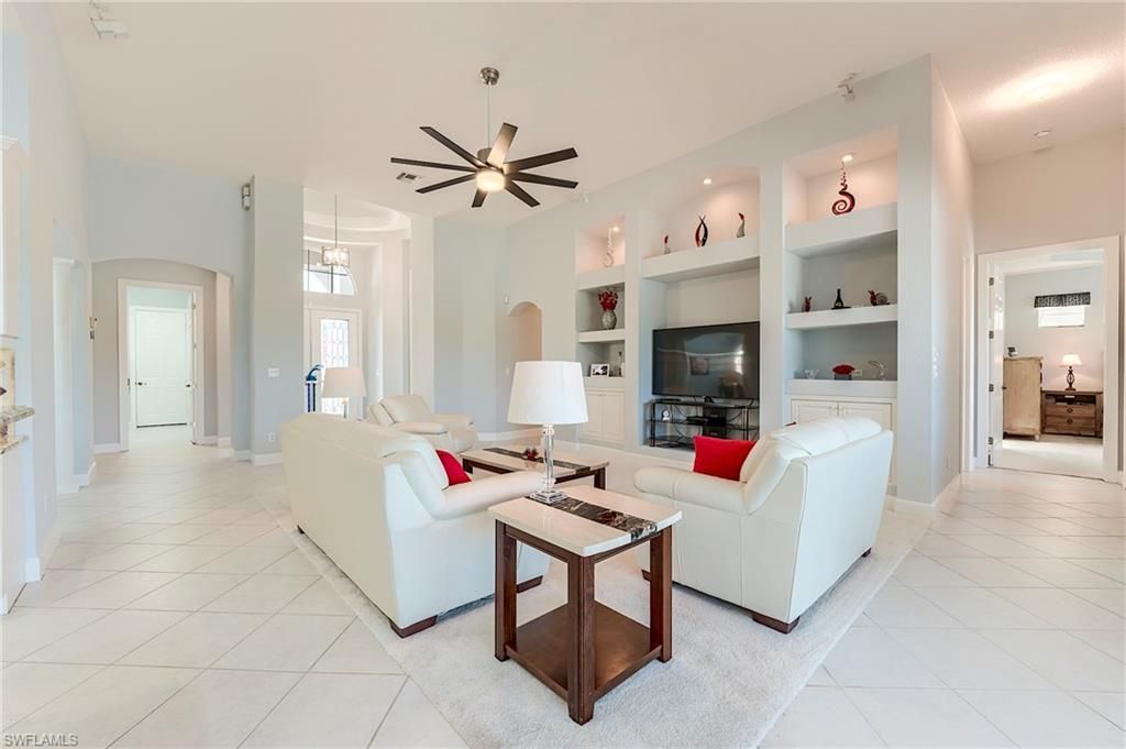 9185 Hollow Pine Dr, Estero, FL 34135 Photo