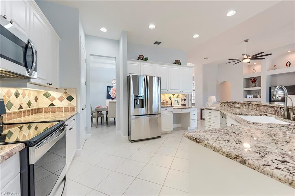 9185 Hollow Pine Dr, Estero, FL 34135 Photo