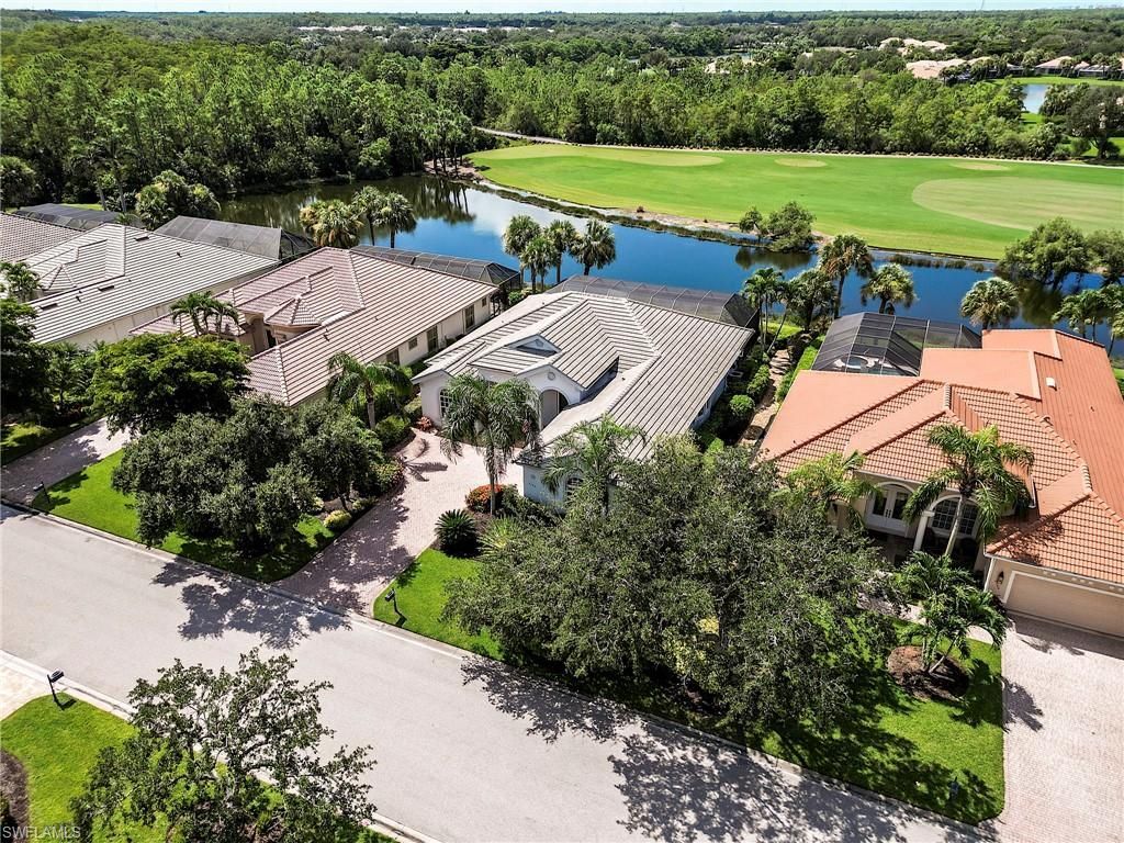 9185 Hollow Pine Dr, Estero, FL 34135 Photo