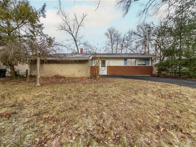 8990 Mockingbird Lane, Springfield Township, OH 45231 Photo 1