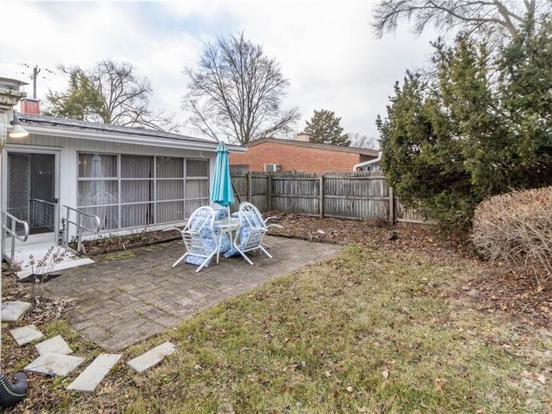 8990 Mockingbird Lane, Springfield Township, OH 45231 Photo 23