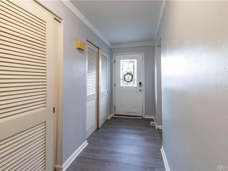 8990 Mockingbird Lane, Springfield Township, OH 45231 Photo 4