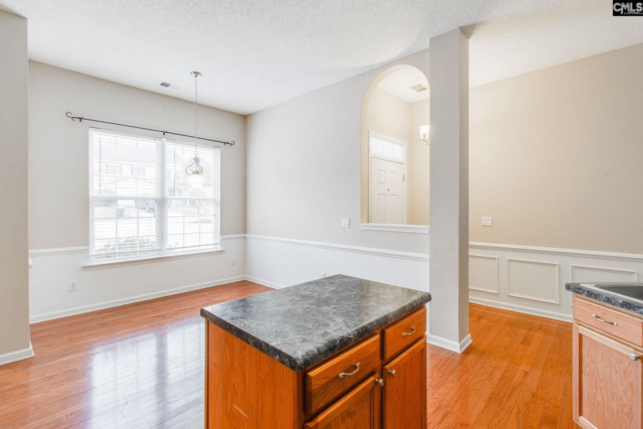 341 Southmen Lane Photo 11