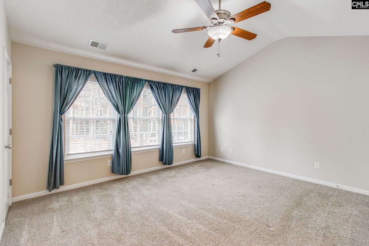 341 Southmen Lane Photo 14