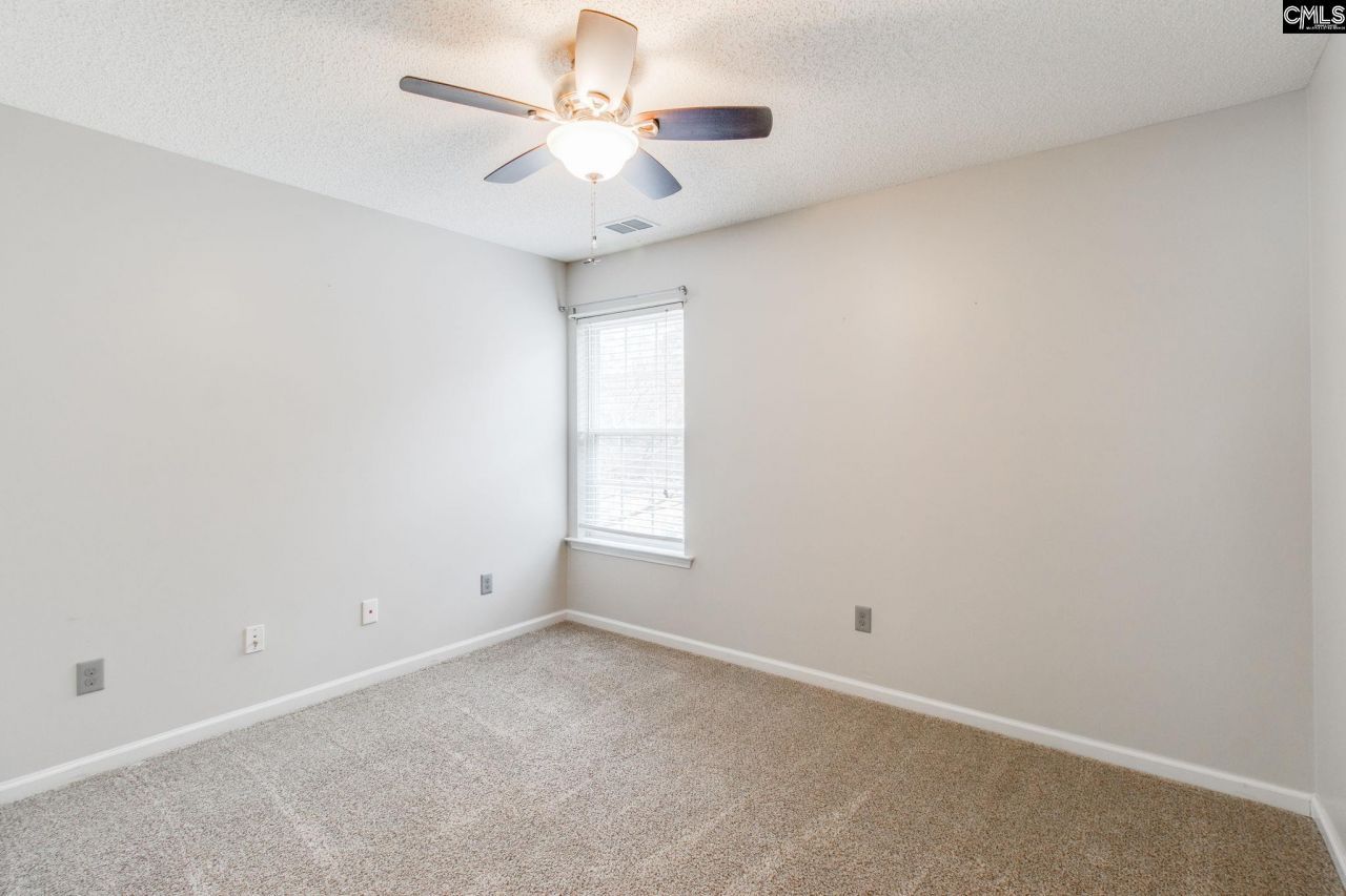 341 Southmen Lane Photo 22