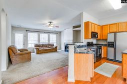 341 Southmen Lane photo 4