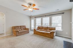 341 Southmen Lane photo 4