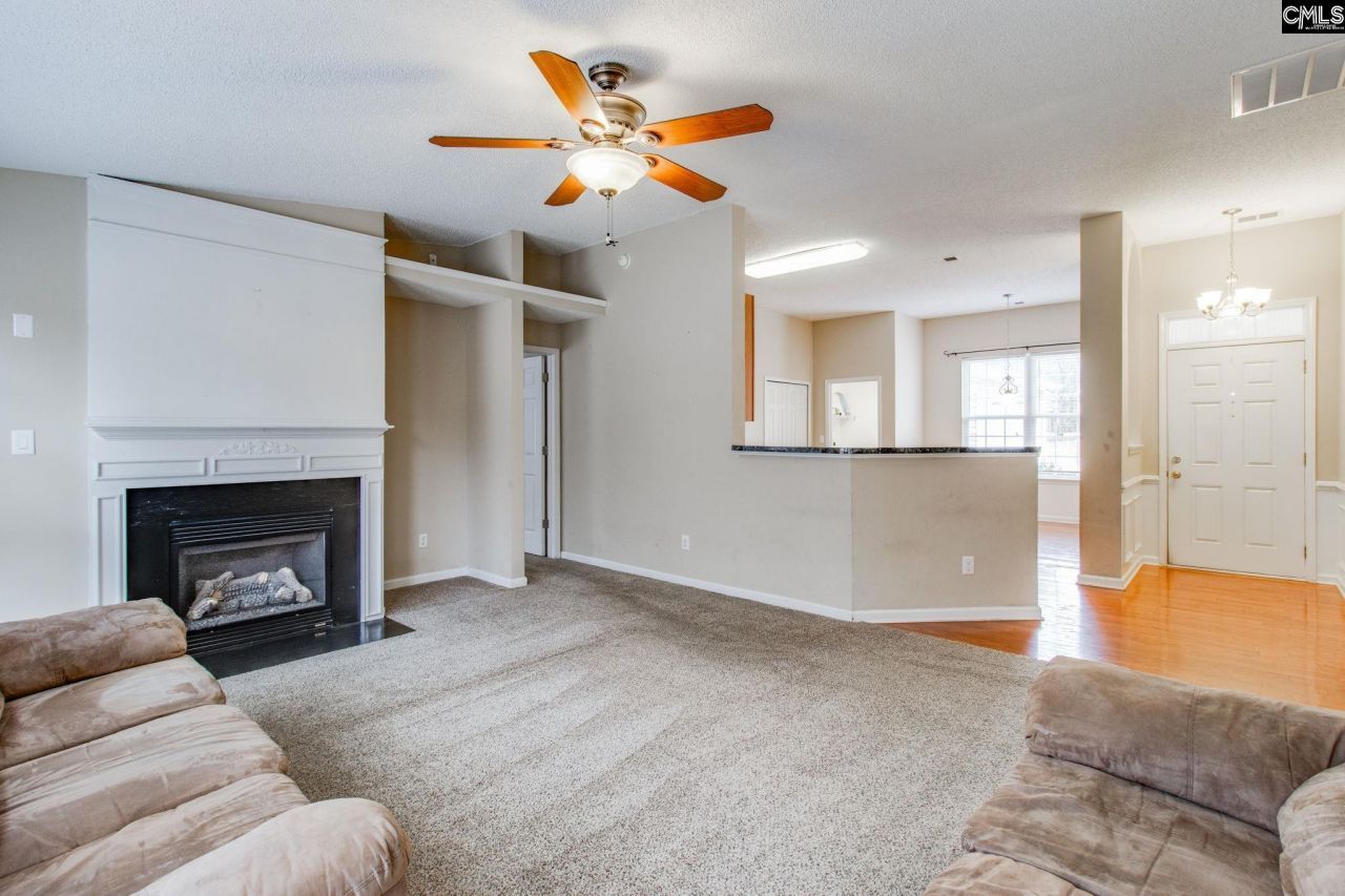 341 Southmen Lane Photo 7