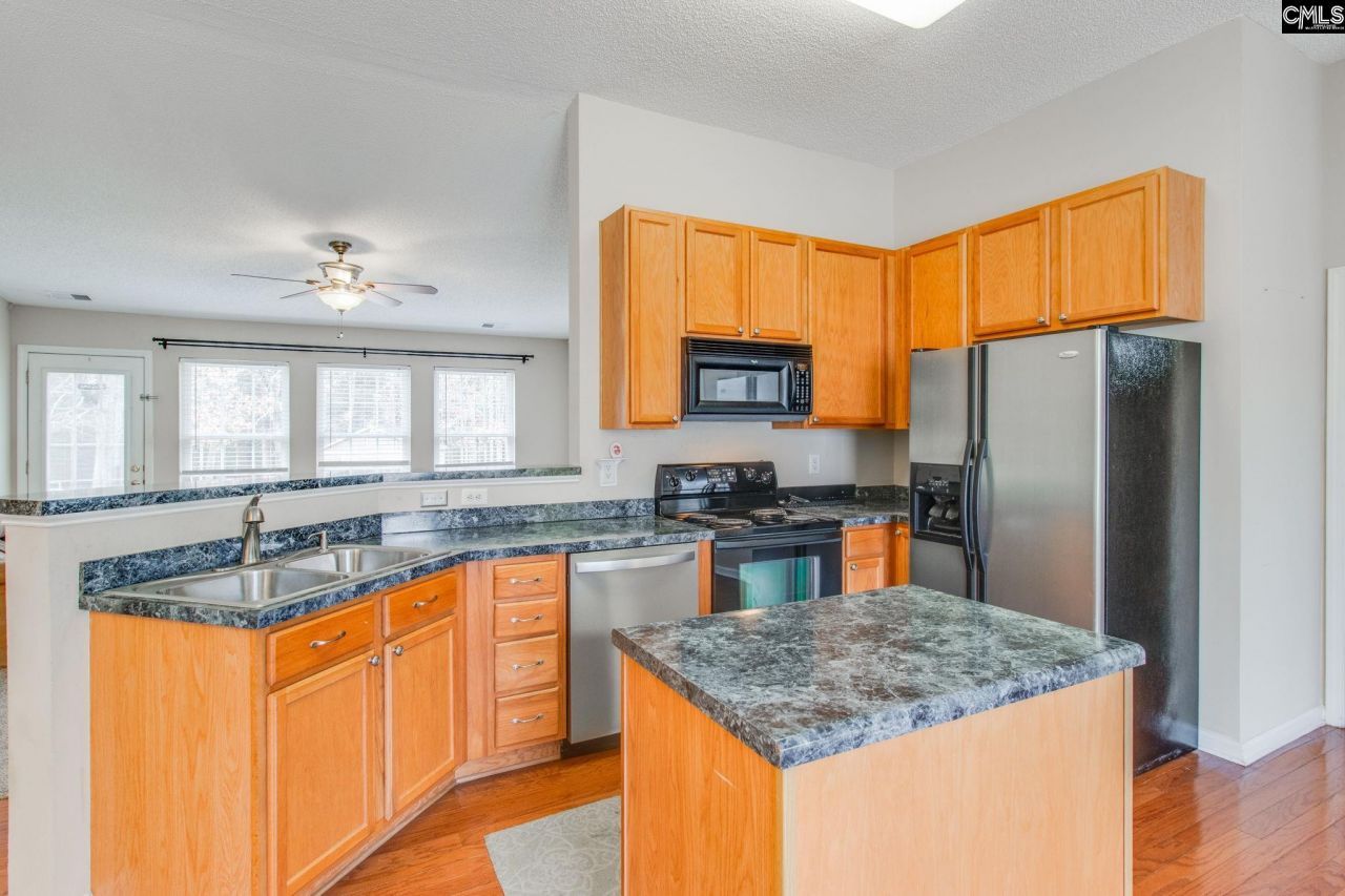 341 Southmen Lane Photo 8