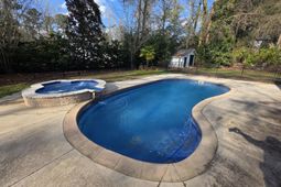 1272 NW Lee Blvd NW Boulevard photo 4