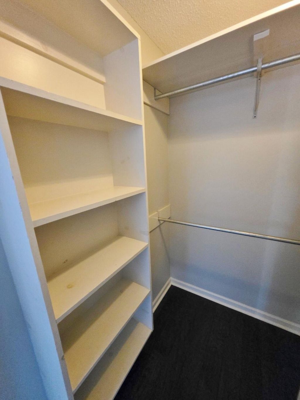 1272 NW Lee Blvd NW Boulevard Photo 20