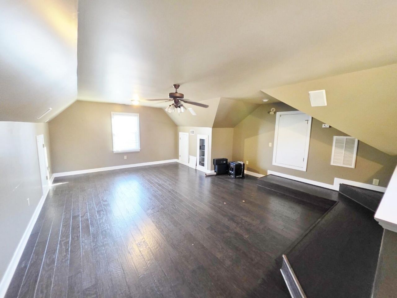 1272 NW Lee Blvd NW Boulevard Photo 28