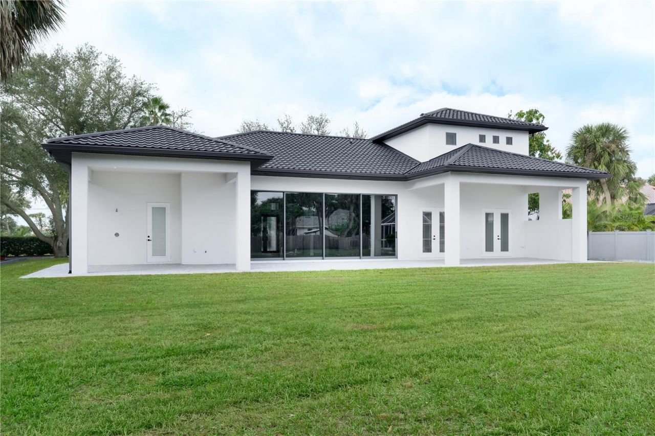 2414 Bayshore Road, Nokomis, FL 34275 Photo