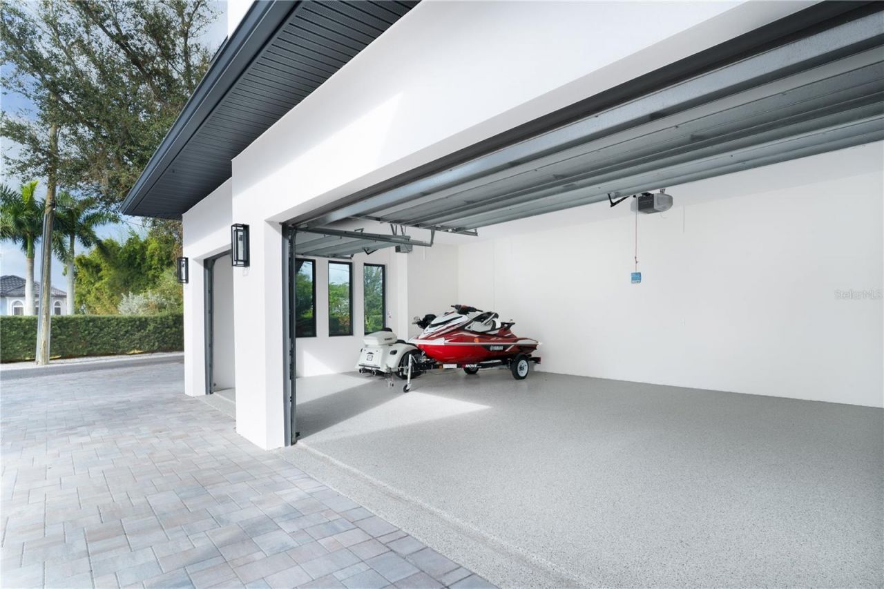 2414 Bayshore Road, Nokomis, FL 34275 Photo