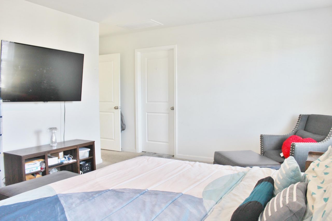 930 Woodside Creek Lane Photo 19