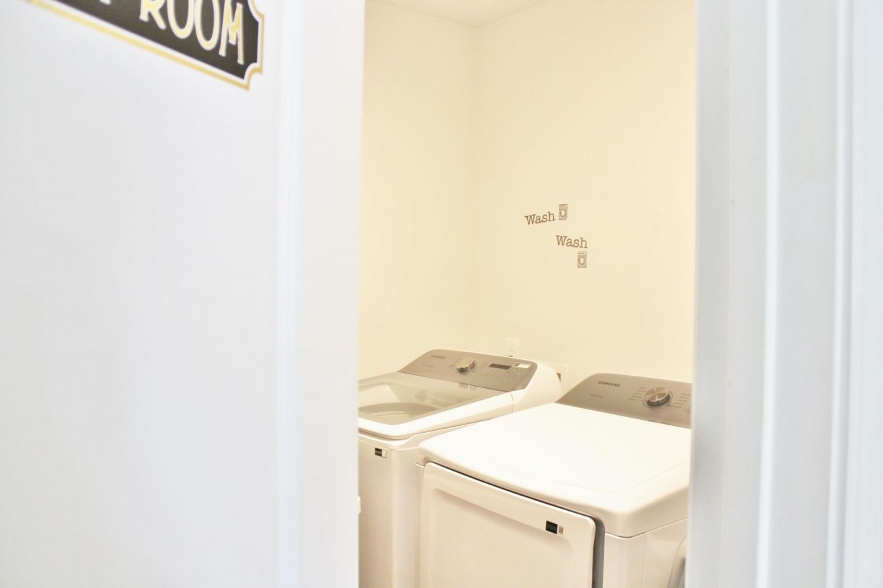 930 Woodside Creek Lane Photo 25