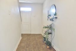 930 Woodside Creek Lane photo 4