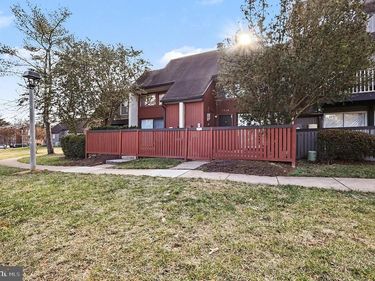 3936 WOODHUE PLACE, Unit 21, ALEXANDRIA, VA 22309