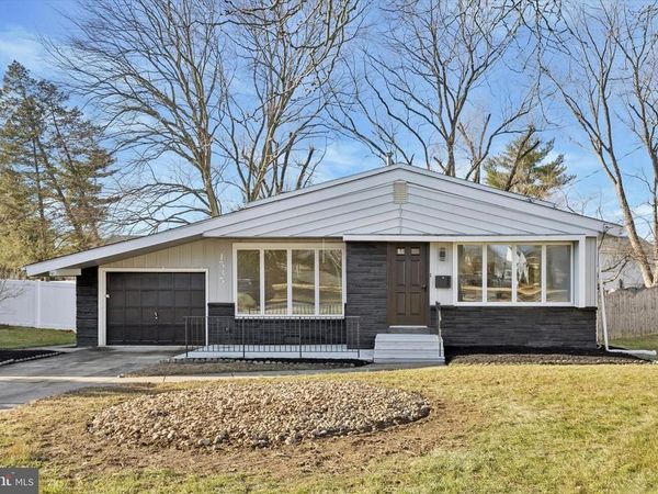 1535 PLEASANT DRIVE, CHERRY HILL, NJ 08003