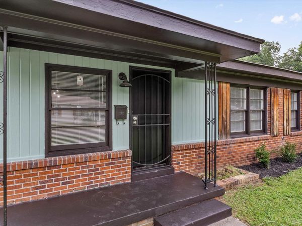 1387 OAK RIDGE DR, Memphis, TN 38111