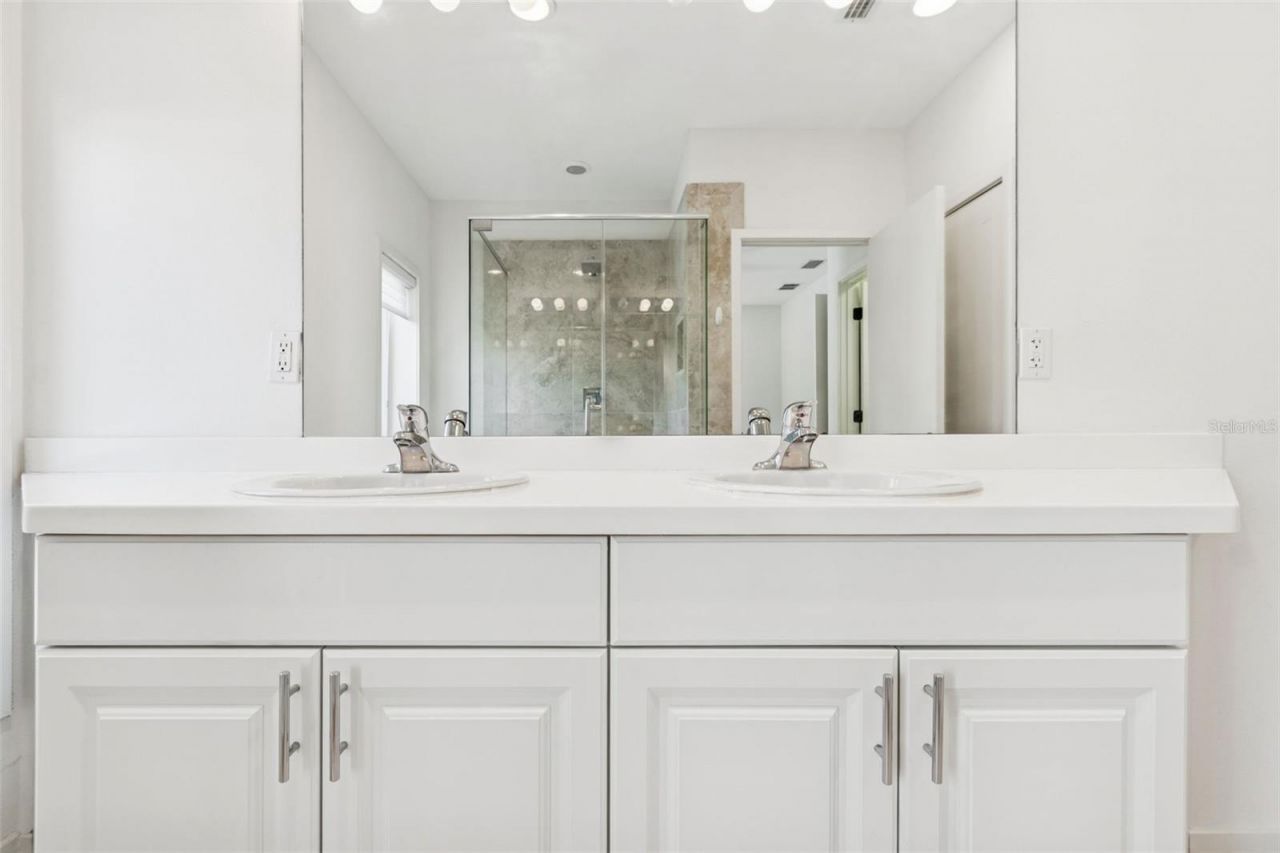 1685 Laurel Street, Unit 3, Sarasota, FL 34236 Photo