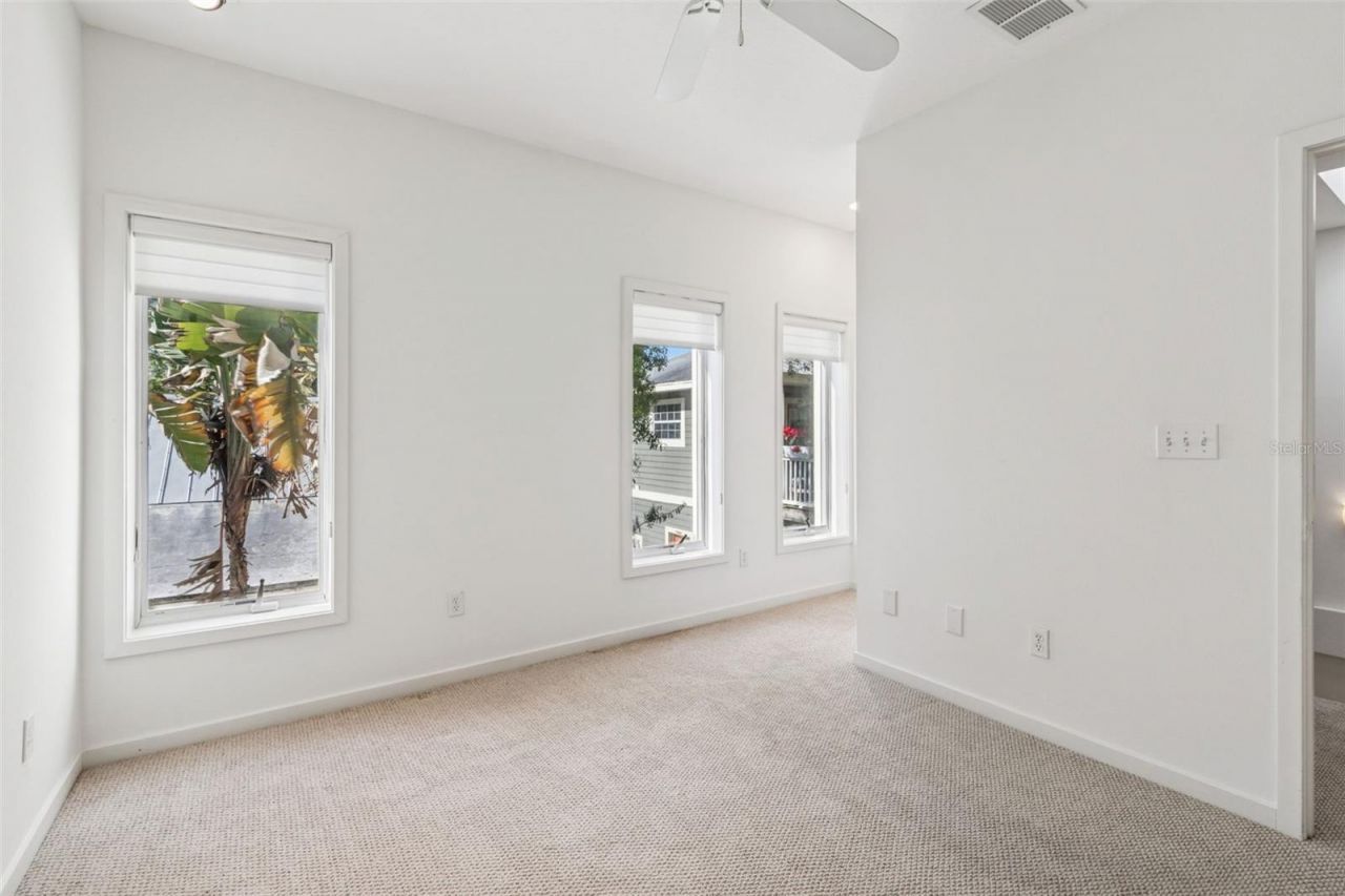 1685 Laurel Street, Unit 3, Sarasota, FL 34236 Photo