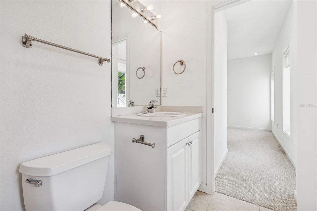 1685 Laurel Street, Unit 3, Sarasota, FL 34236 Photo