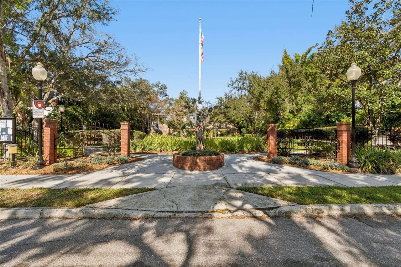 1685 Laurel Street, Unit 3, Sarasota, FL 34236 Photo