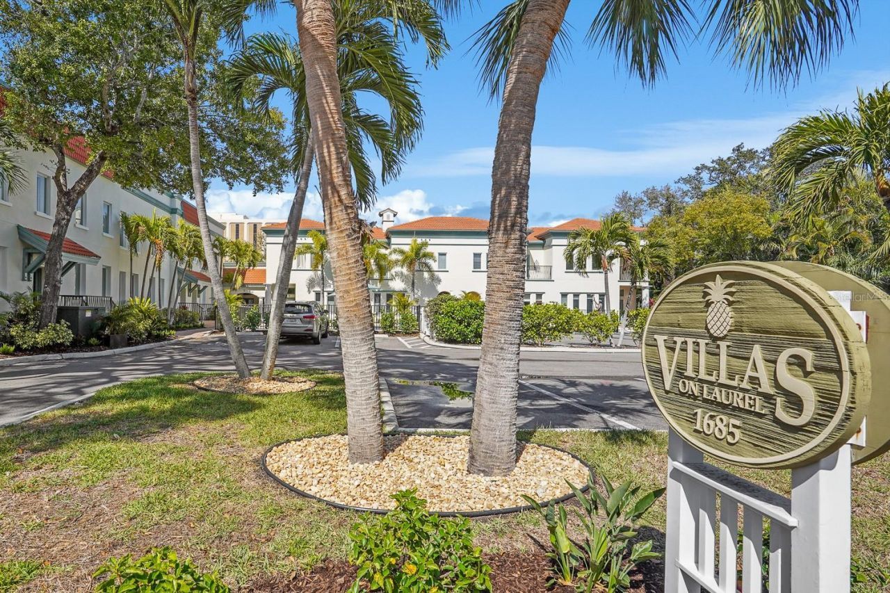 1685 Laurel Street, Unit 3, Sarasota, FL 34236 Photo