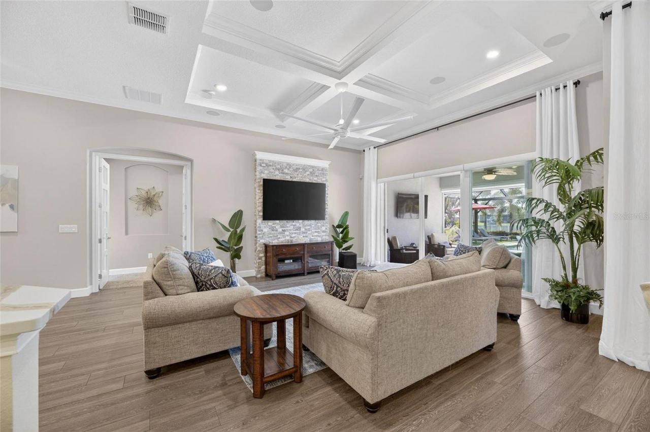 851 Manns Harbor Drive, Apollo Beach, FL 33572 Photo