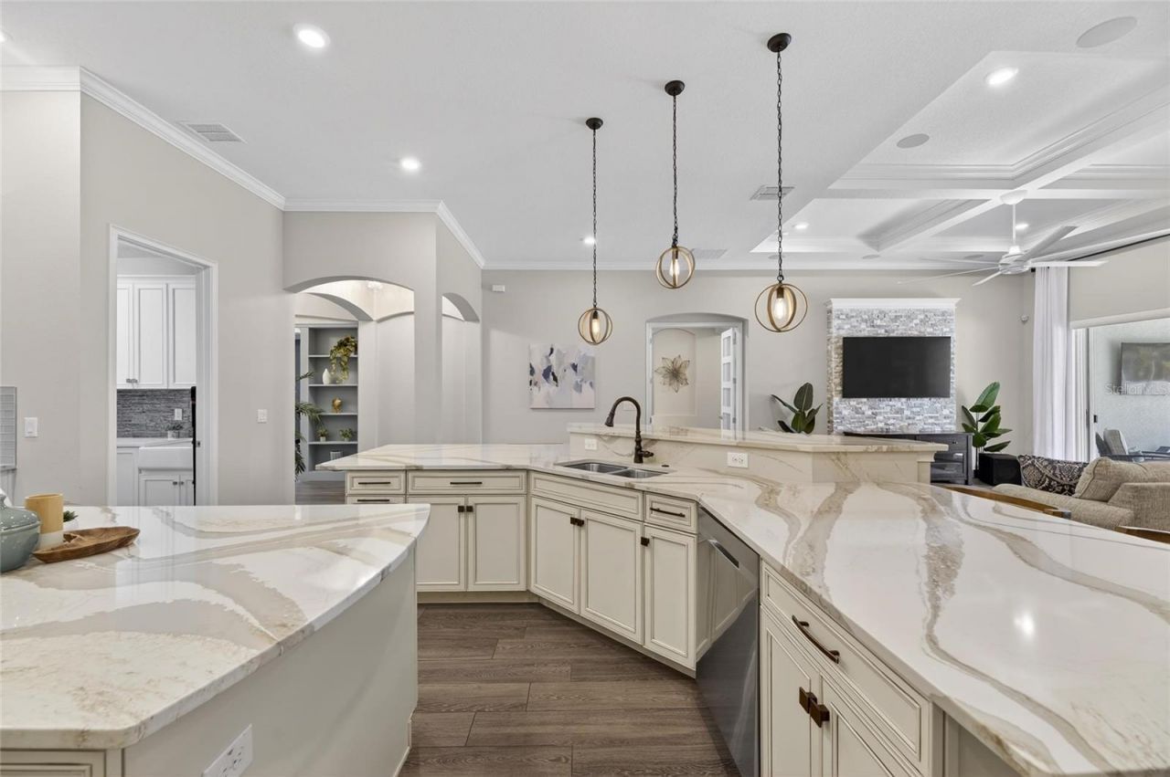 851 Manns Harbor Drive, Apollo Beach, FL 33572 Photo