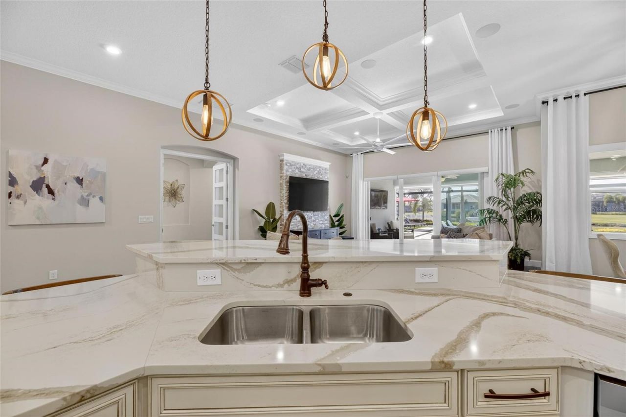 851 Manns Harbor Drive, Apollo Beach, FL 33572 Photo