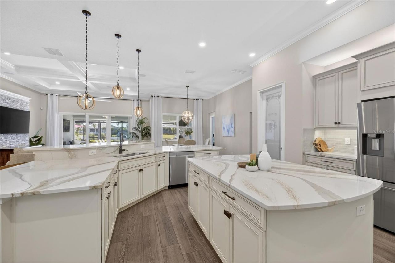 851 Manns Harbor Drive, Apollo Beach, FL 33572 Photo