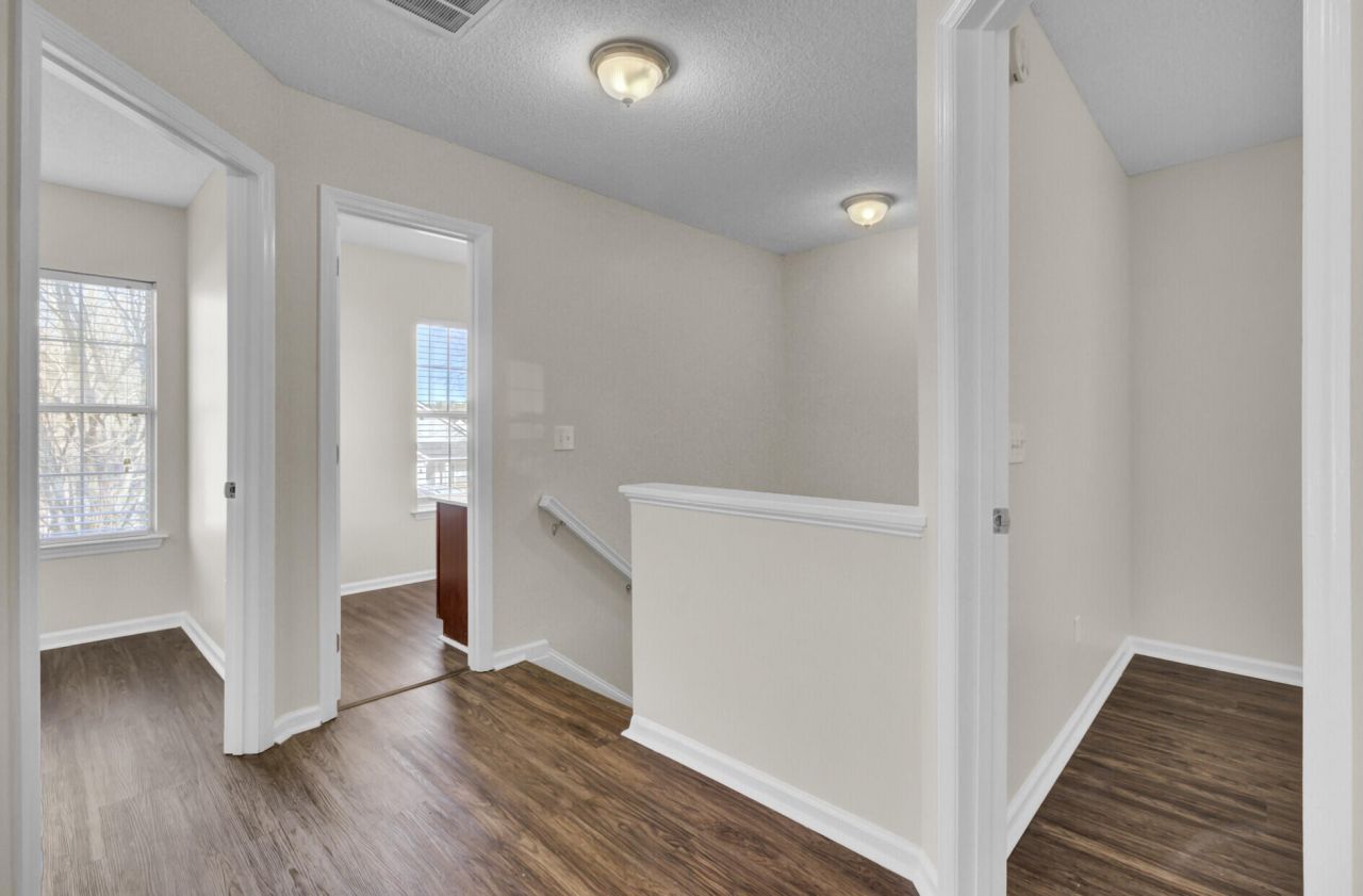 111 Kilpatrick Court Photo 17