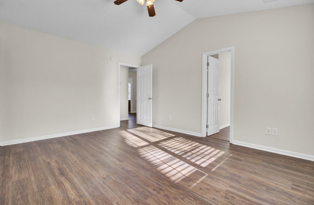 111 Kilpatrick Court Photo 19