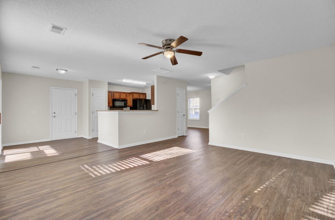 111 Kilpatrick Court Photo 7