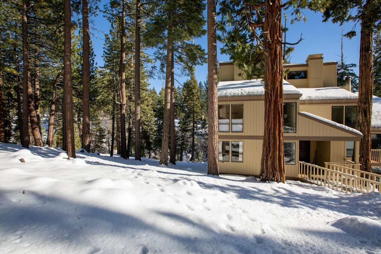 1001 Commonwealth Drive, Kings Beach, CA 96143 Photo