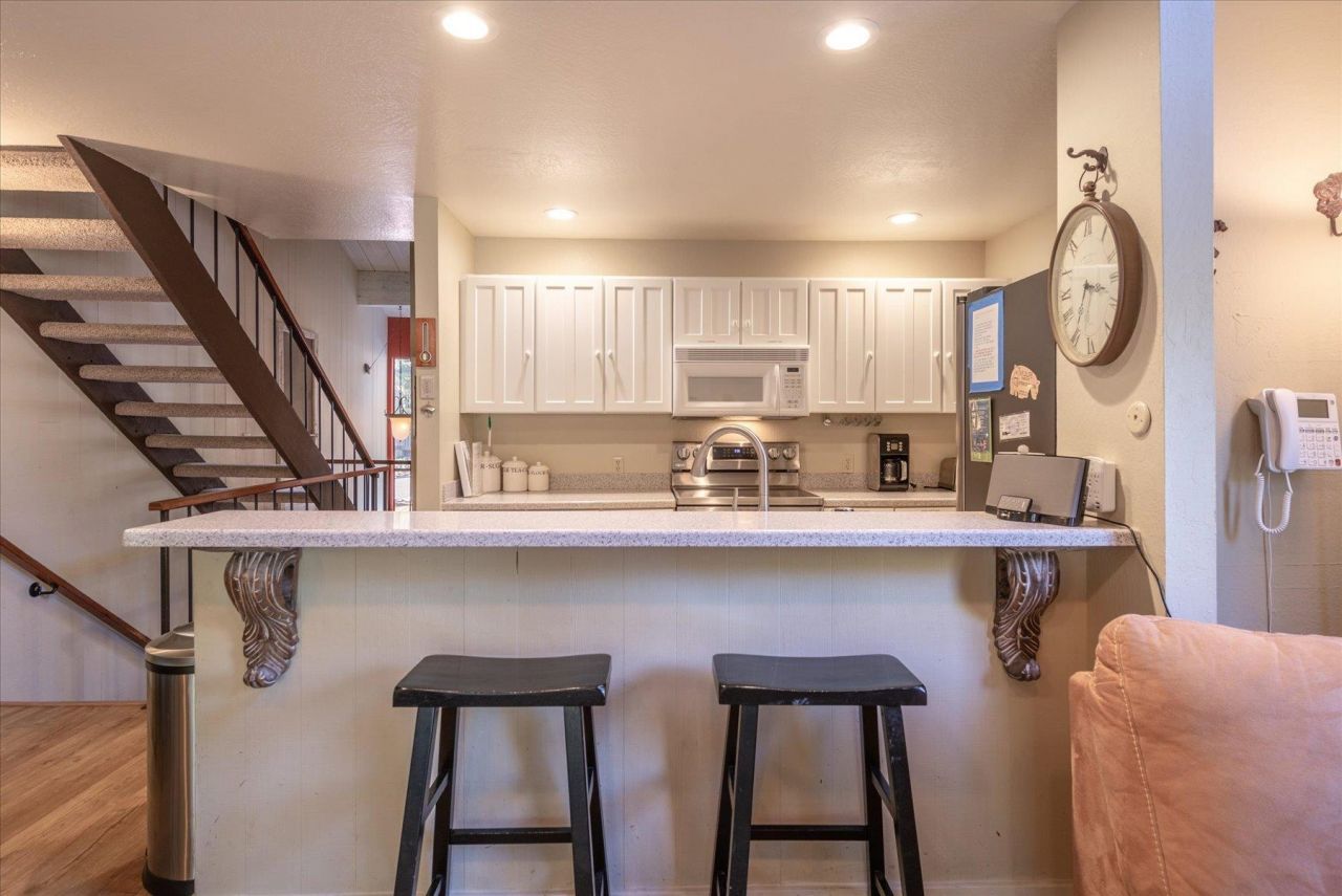 1001 Commonwealth Drive, Kings Beach, CA 96143 Photo