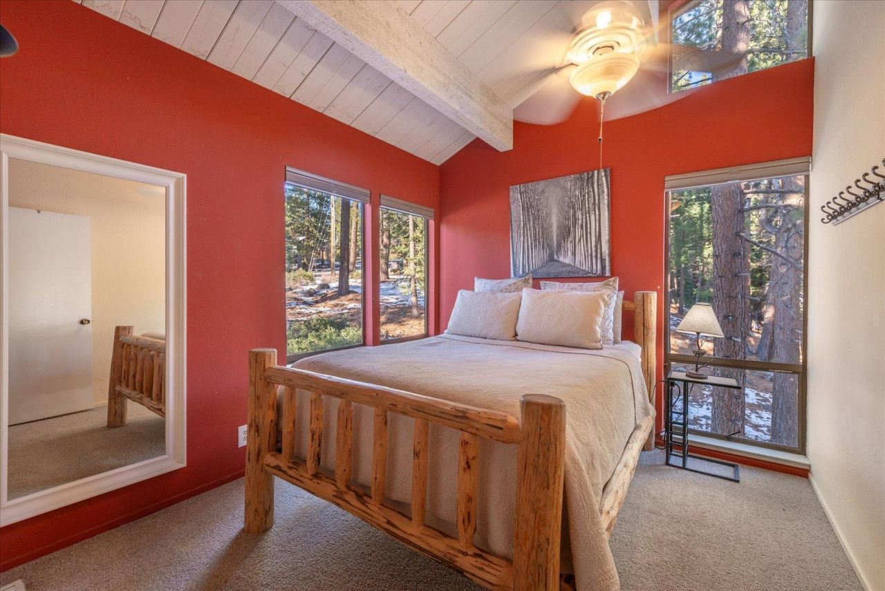 1001 Commonwealth Drive, Kings Beach, CA 96143 Photo