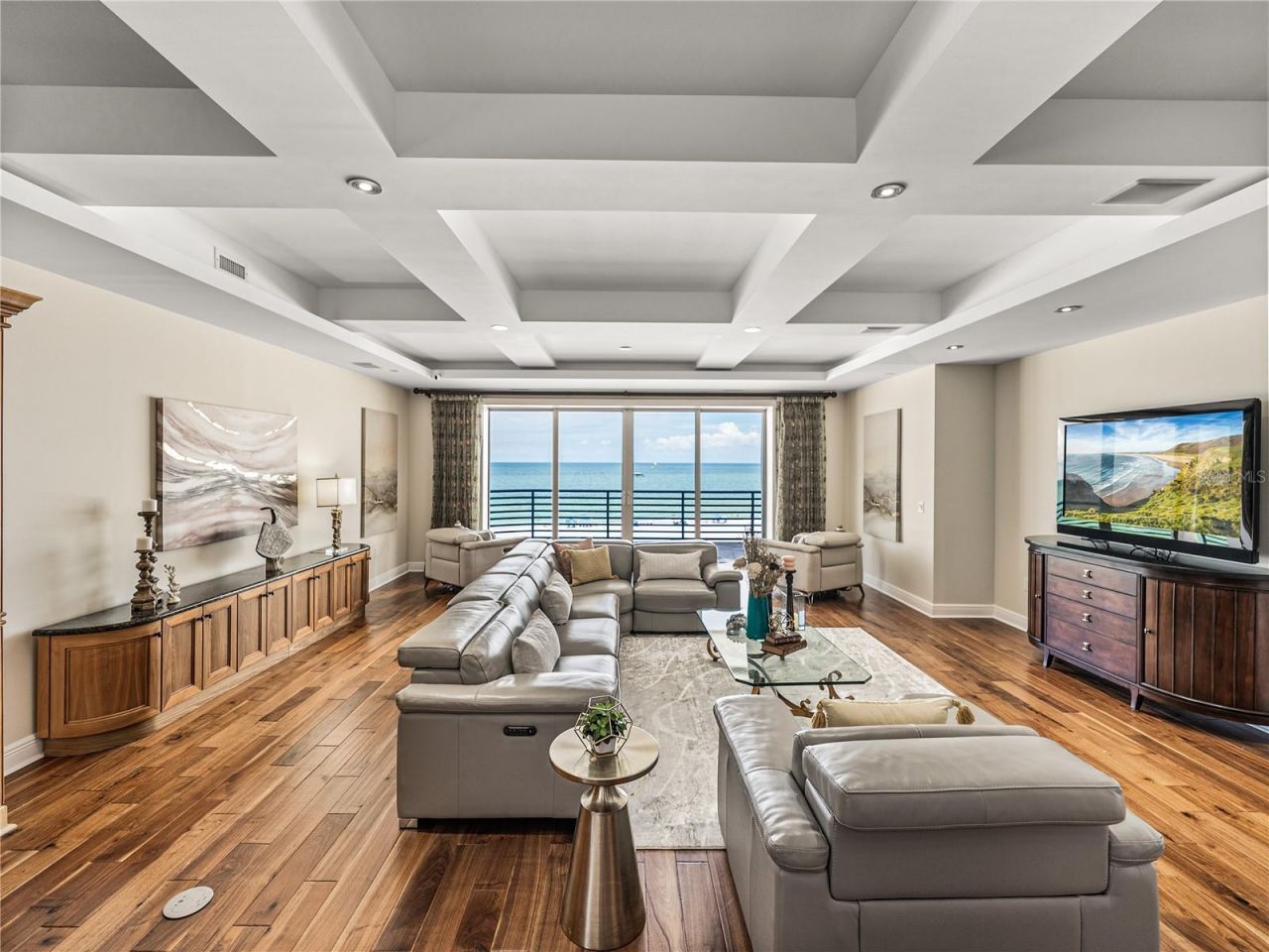 3910 Gulf Boulevard, Unit 400, Saint Pete Beach, FL 33706 Photo