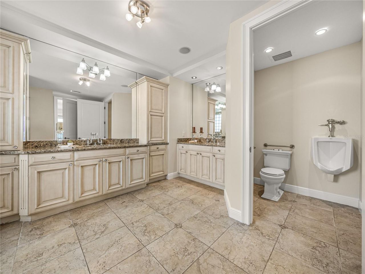 3910 Gulf Boulevard, Unit 400, Saint Pete Beach, FL 33706 Photo