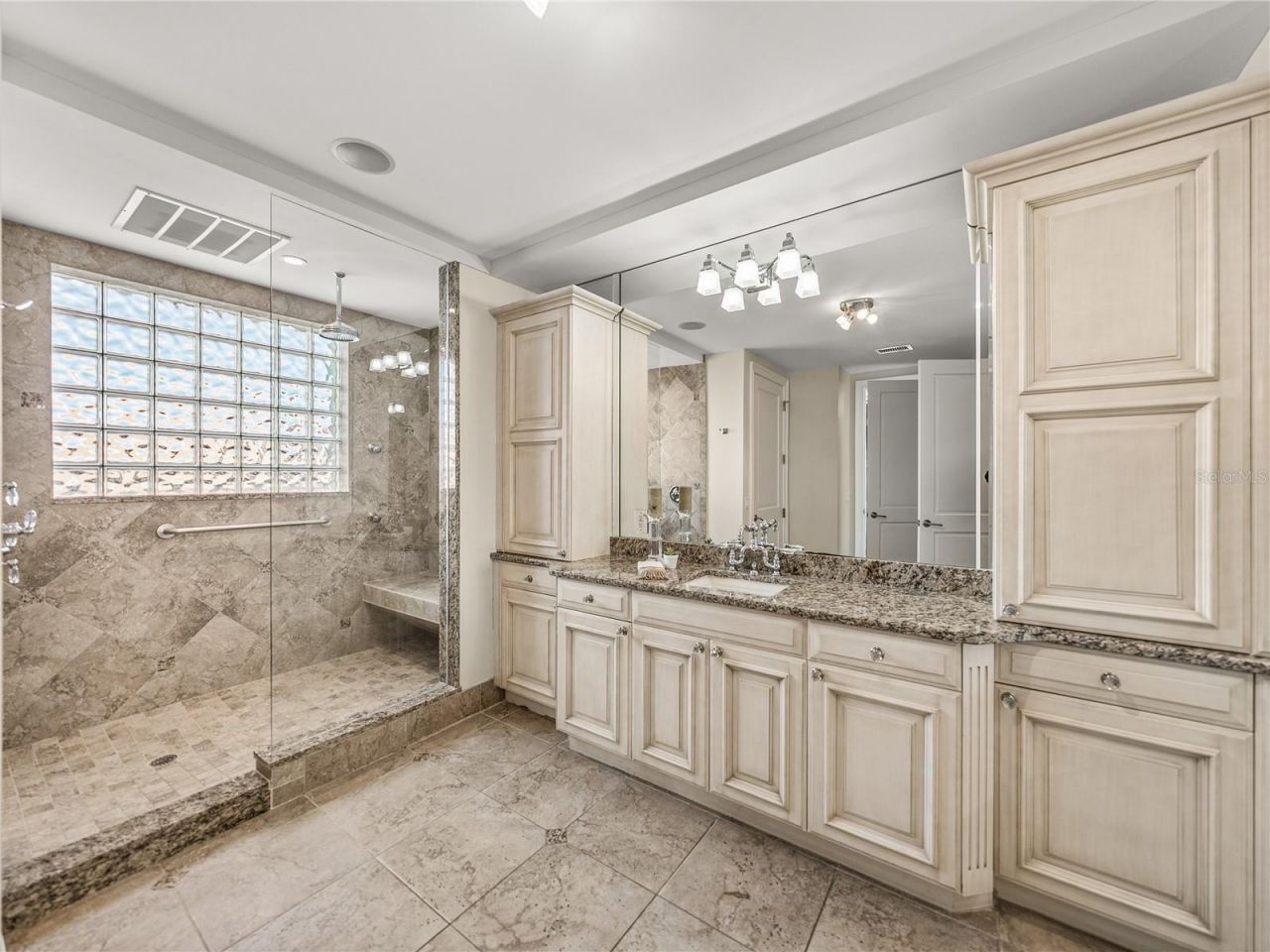 3910 Gulf Boulevard, Unit 400, Saint Pete Beach, FL 33706 Photo