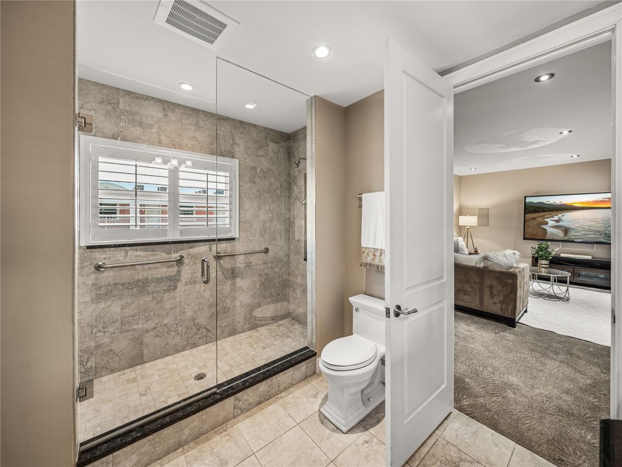 3910 Gulf Boulevard, Unit 400, Saint Pete Beach, FL 33706 Photo