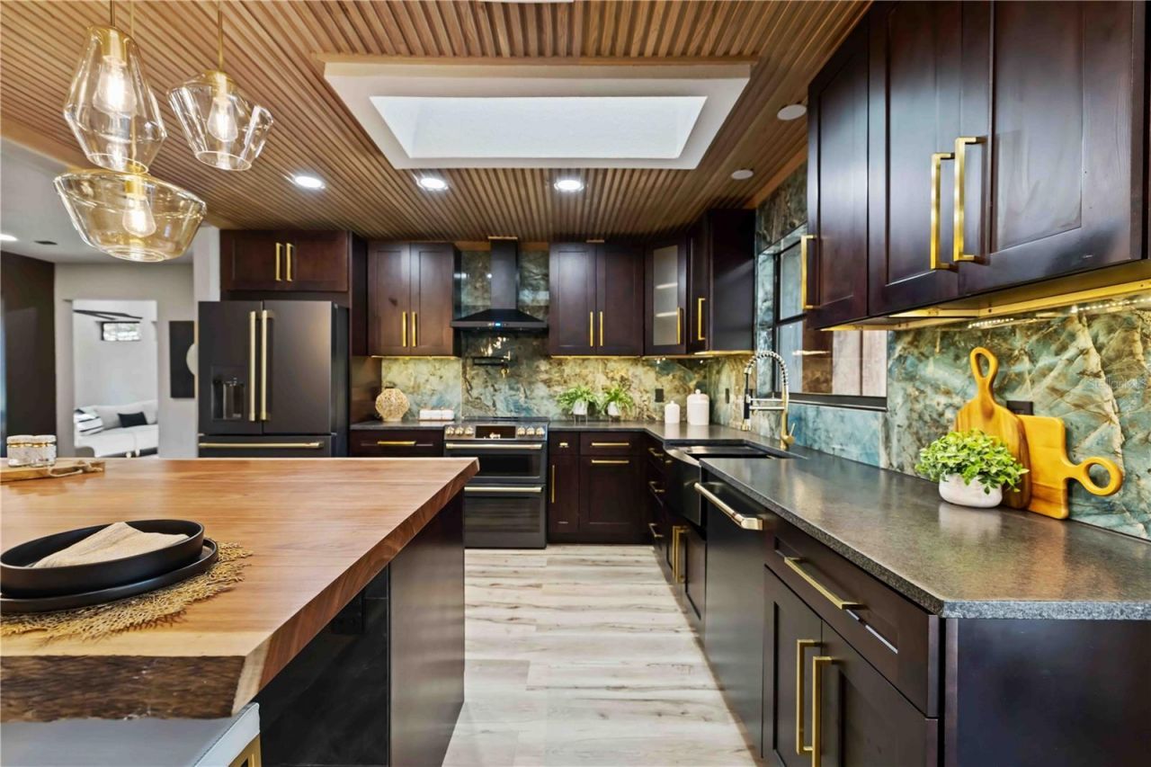 4534 Banan Place, Siesta Key, FL 34242 Photo