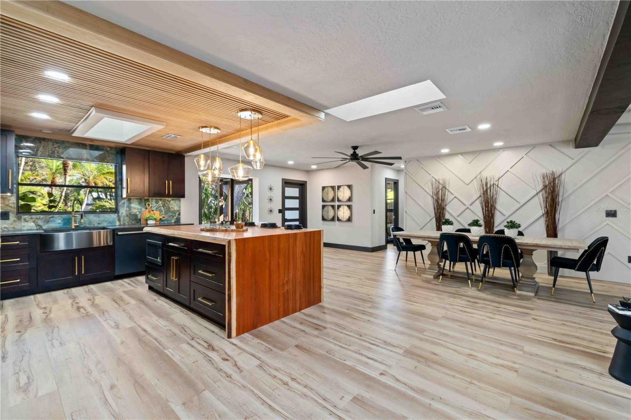 4534 Banan Place, Siesta Key, FL 34242 Photo