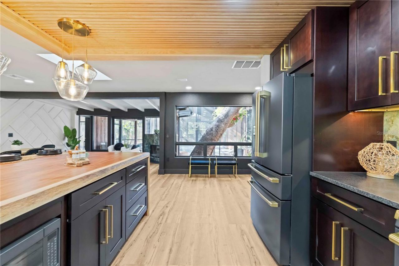 4534 Banan Place, Siesta Key, FL 34242 Photo