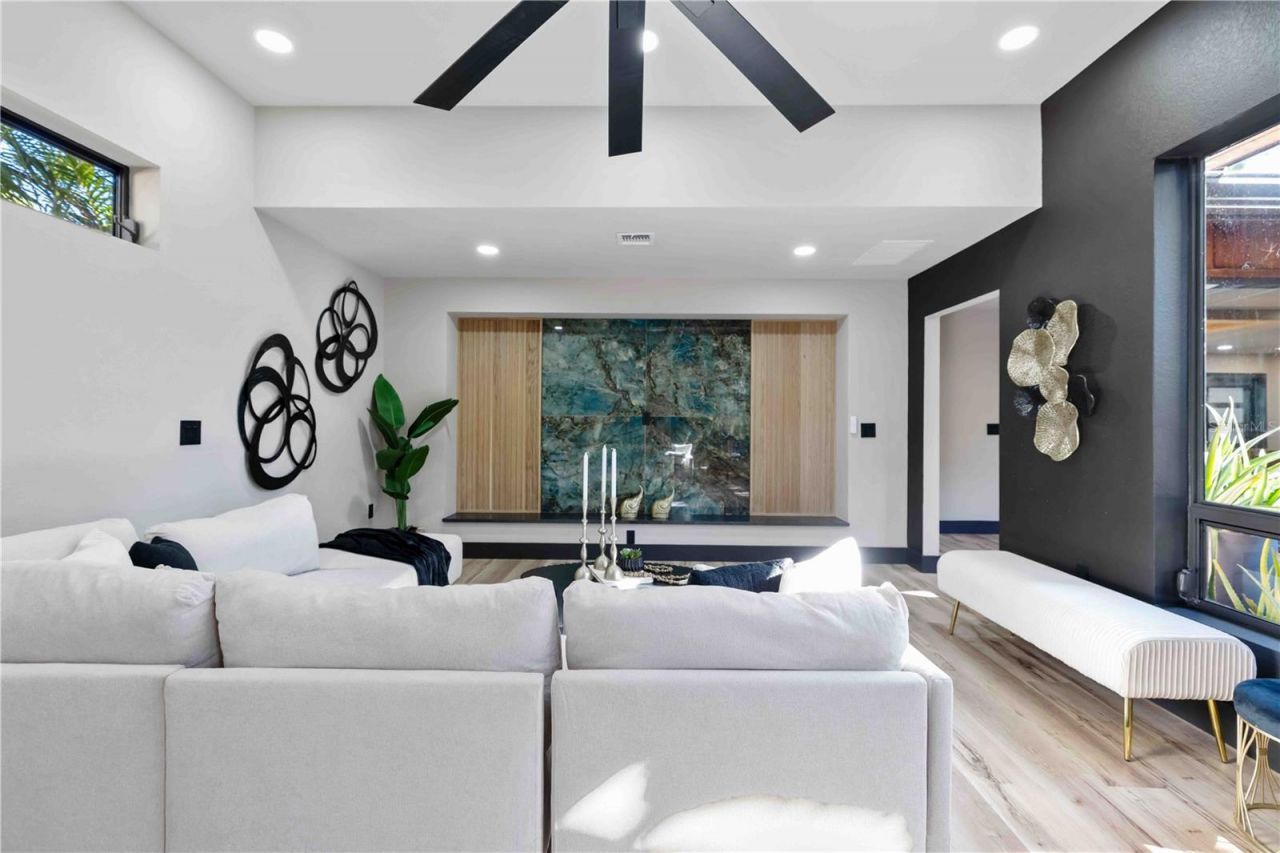 4534 Banan Place, Siesta Key, FL 34242 Photo