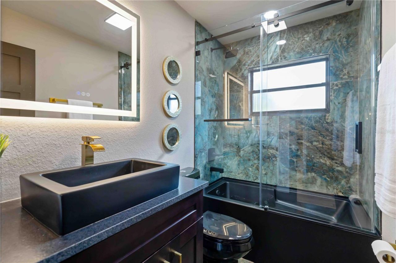 4534 Banan Place, Siesta Key, FL 34242 Photo